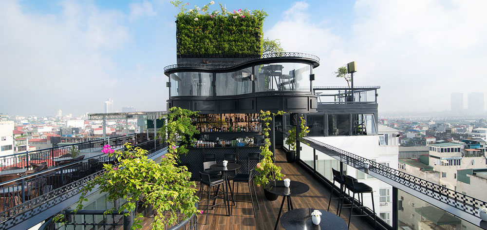 Diamond Sky Bar - The Rooftop of Hanoi