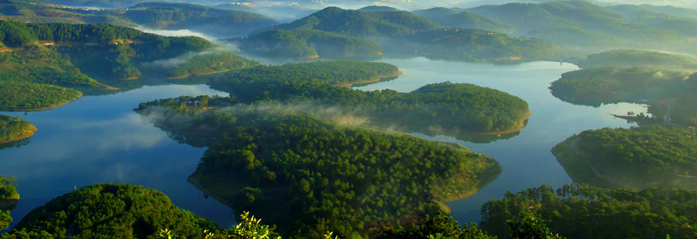 Tuyen Lam Lake in Dalat, Vietnam