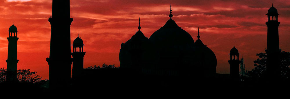 Badshahi Masjid | Mughal-era Imperial Mosque | Lahore
