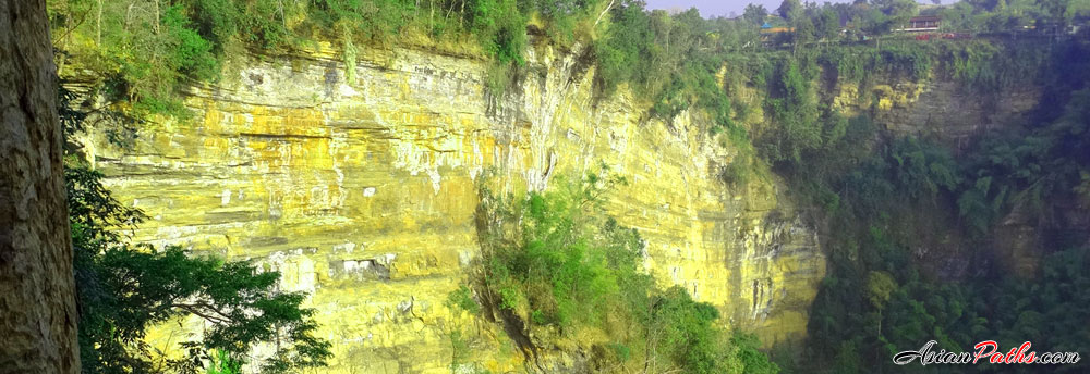 Nam Nao Tart Mog | Waterfall & Cliff | Phetchabun