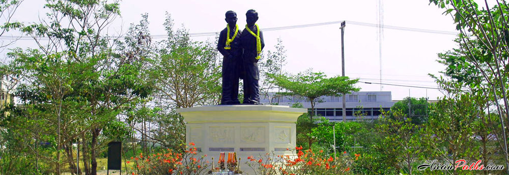 Chang-Eng | Siamese Twins Memorial Statue | Mae Klong | Samut Songkhram