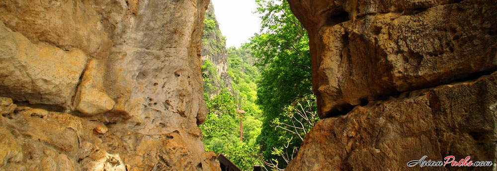 Khao Nang Phanthurat Forest Park | Birdwatching | Limestone Formations