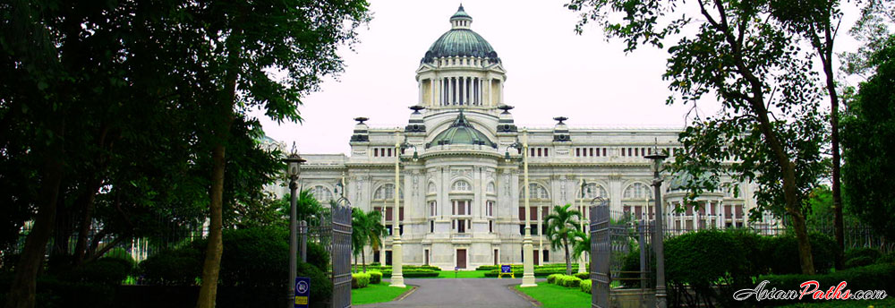 Ananta Samakhom Throne Hall | Neo-Renaissance & Neo-Classic | Bangkok