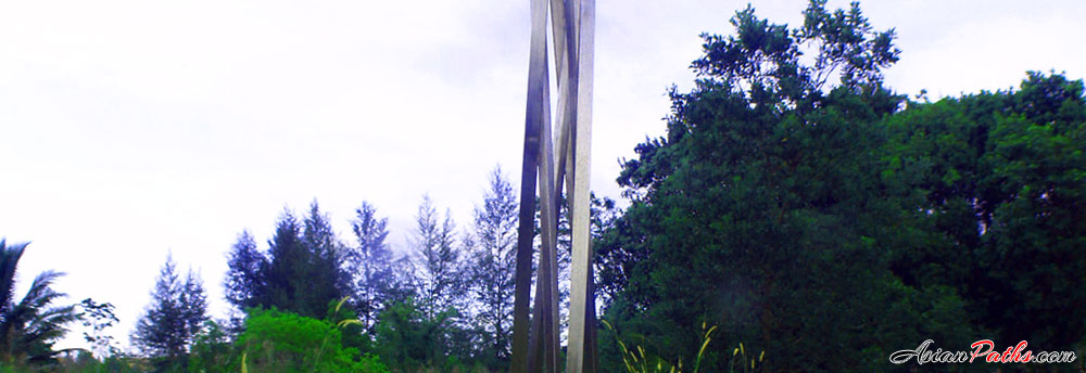 Tsunami Sculpture | Phang Nga