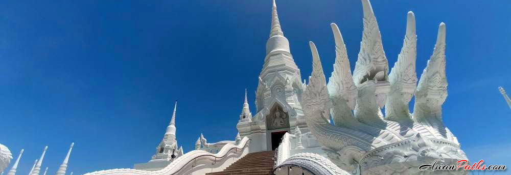 Chedi Roi Yot | Wat Phai Rong Wua | Buddhist Temple | Suphan Buri